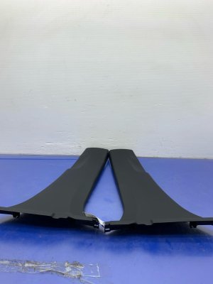 2014-2019 Toyota Highlander Black Interior B-Pillar Trim Panel Set (Used OEM)