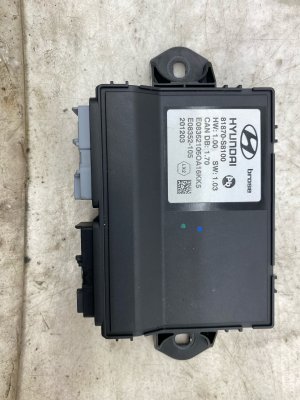 2020-2022 Hyundai Palisade Power Liftgate Control Module - Rear (Used OEM)
