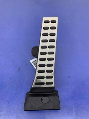 2020-2024 Kia Telluride Accelerator Pedal Assembly (Used OEM)