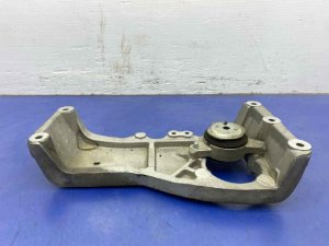 2017-2020 Maserati Levante Transmission Mount Bracket (Used OEM)