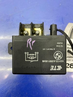 2020-2022 BMW 750i High Voltage Cooling Fan Relay Control Module (Used OEM)
