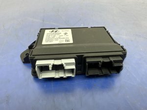 2020-2022 Hyundai Palisade Power Tailgate Liftgate Control Module (Used OEM)
