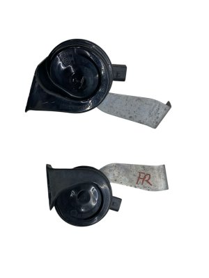 2006-2008 Audi A3 High and Low Note Tone Horn Set (Used OEM)