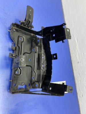 2021-2025 GMC Yukon XL Bumper Support Bracket - Front (Used OEM)