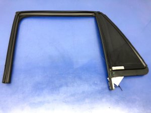 2018-2025 Lincoln Navigator Door Vent Glass with Privacy Tint - Rear, Left (Driver) (Used OEM)