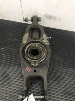2013-2023 Maserati Quattroporte Lower Spring Perch Control Arm - Rear, Right (Passenger) (Used OEM)