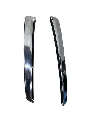 2018-2020 GMC Yukon Black Quarter Molding Set - Rear, Left (Driver) (Used OEM)