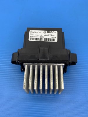 2015-2017 Lincoln Navigator Rear Auxiliary HVAC Blower Motor Resistor (Used OEM)