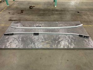 2013-2016 Mercedes-Benz GL550 Roof Luggage Rack Rail Set (Used OEM)
