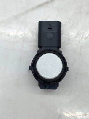 2019-2023 Volvo V60 White Bumper Mounted Parking Assist Sensor - Rear (Used OEM)