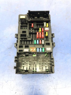 2024-2025 Hyundai Sonata Fuse Box - Front (Used OEM)