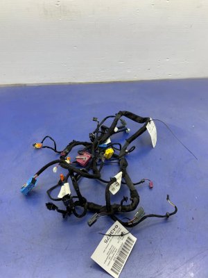 2012-2015 Mercedes-Benz ML350 Seat Wiring Harness - Front, Right (Passenger) (Used OEM)