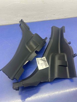 2022-2024 Hyundai Santa Cruz C-Pillar Trim Cover Panel Set (Used OEM)