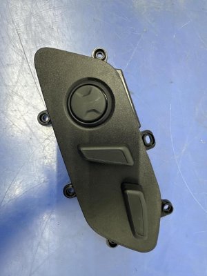 2022-2025 Hyundai Tucson Black 8-Way Power Seat Switch with 2-Way Lumbar - Front (Used OEM)