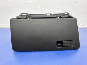 2020-2022 Kia Telluride Black Illuminated Dash Glove Box Storage Compartment - Front (Used OEM)
