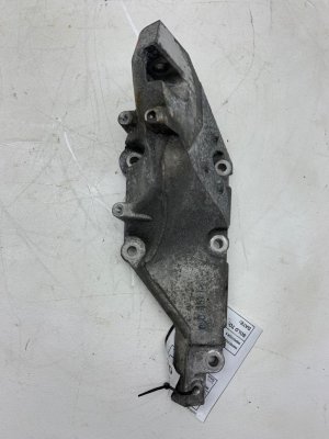 2012-2014 Mercedes-Benz ML350 Engine Mount with Support Bracket - Front (Used OEM)