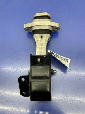2022-2024 Kia Carnival Engine Torque Rod Mount - Rear (Used OEM)
