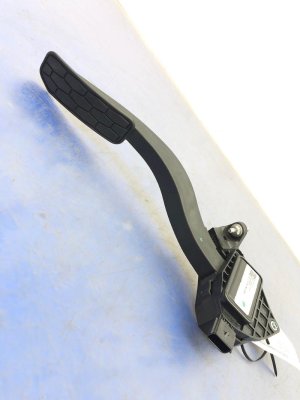 2017-2020 Jaguar F-Pace Accelerator Pedal Assembly (Used OEM)