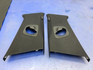 2018-2023 BMW M5 Black Upper B-Pillar Trim Panel Set - Left (Driver) (Used OEM)