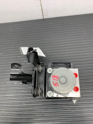 2020 Nissan Murano ABS Pump and Control Module Assembly (Used OEM)