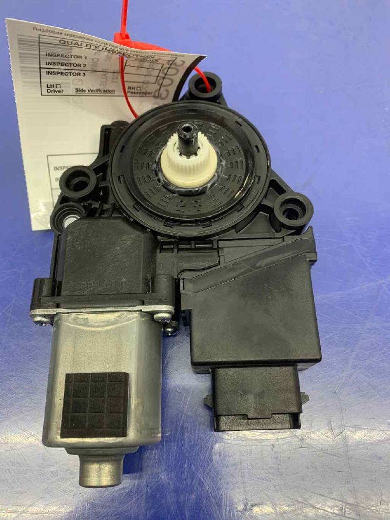 2020-2023 Hyundai Palisade Door Power Window Motor and Regulator - Front, Left (Driver) (Used OEM)