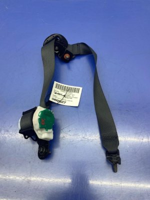 2022-2024 Hyundai Santa Cruz Center Seat Belt Assembly - Rear, Right (Passenger) (Used OEM)
