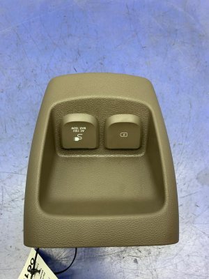 2021-2024 Genesis GV80 Tan Center Console Cap - Rear (Used OEM)