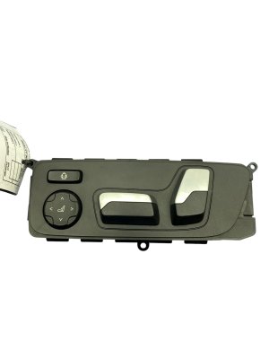 2020-2022 BMW X3 12-Way Power Seat Switch - Front (Used OEM)