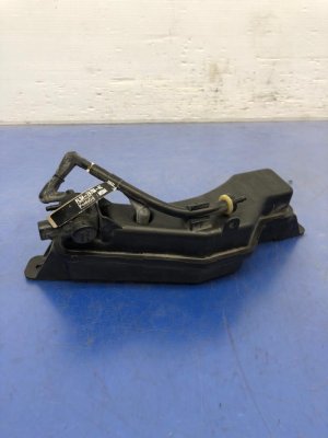 2018-2021 Lincoln Navigator 4x4 Hub Lock Vacuum Tank Reservoir (Used OEM)