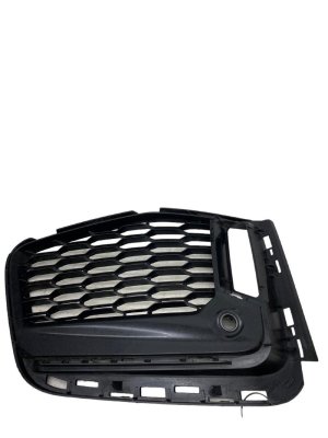 2020-2022 BMW 750i M-Sport Bumper Fog Light Grille with Adaptive Cruise Control - Front (Used OEM)