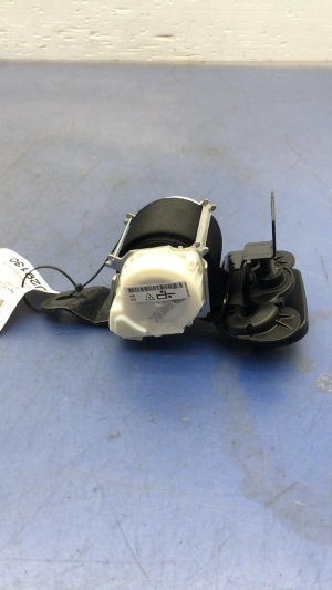 2016-2022 BMW X1 Black Center Seat Belt Assembly - Rear (Used OEM)