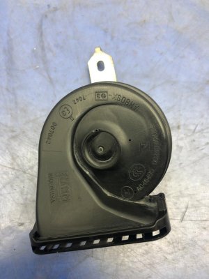 OEM High Tone Horn for 2016-2024 Nissan Titan, Titan XD - Front (OEM)