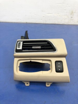 2018-2021 Lincoln Navigator Dash Outer Air Heater Vent Grille Trim Panel - Front (Used OEM)