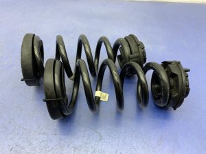 2021-2022 Genesis GV80 Suspension Coil Spring Set - Rear (Used OEM)
