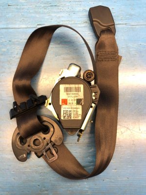 2014-2023 Maserati Quattroporte Seat Belt Assembly - Front, Left (Driver) (Used OEM)