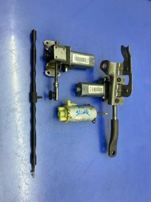 2011-2018 Porsche Cayenne Seat Adjustment Motor Set (3 Motors) - Front (Used OEM)