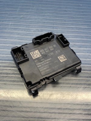 2019-2024 Audi A6 Sunroof Control Module (Used OEM)