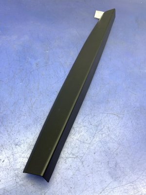 2018-2021 Lincoln Navigator Tailgate Upper Interior Trim Cover Panel (Used OEM)