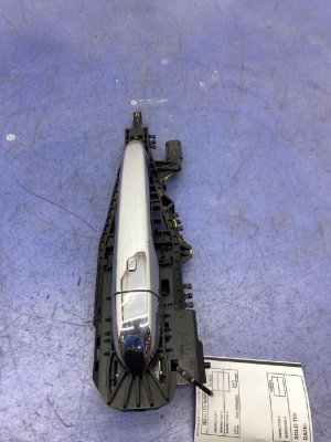 2013-2021 Maserati Quattroporte Chrome Chrome Exterior Door Handle - Front, Right (Passenger) (Used OEM)
