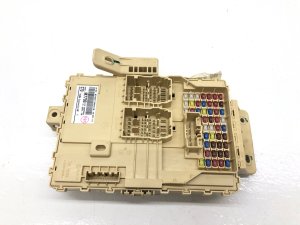 2019-2021 Kia Forte Cabin Fuse Junction Relay Box Assembly (Used OEM)