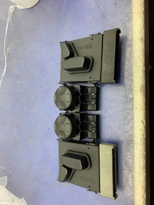 2014-2020 Maserati Quattroporte Power Seat Adjustment Switch Set - Front (Used OEM)