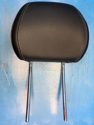 2013-2016 Mercedes-Benz GL550 Black Seat Headrest - Front, Right (Passenger) (Used OEM)