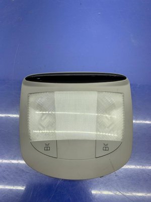 2012-2015 Mercedes-Benz ML350 Gray Overhead Dome Light Console Assembly (Used OEM)
