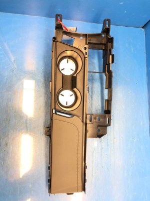 2020-2025 Cadillac XT6 Center Console Dual Cup Holder Assembly - Front (Used OEM)