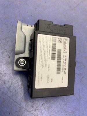 2018-2021 Lincoln Navigator Headlamp Leveling Control Module (Used OEM)