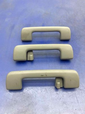 2017-2023 GMC Acadia Gray Front and Rear Interior Grab Handle Set (Used OEM)