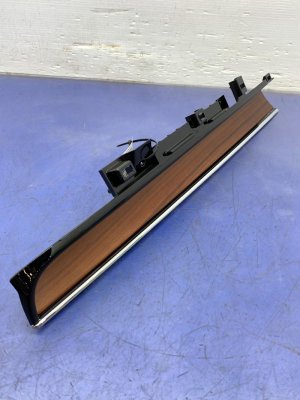 2018-2024 Lincoln Navigator Brown Dashboard Trim Panel Cover (Used OEM)
