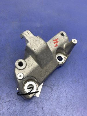 2021-2024 Volvo XC40 Engine Mount - Front, Left (Driver) (Used OEM)