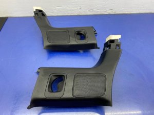 2018-2021 Lincoln Navigator Ebony (Black) Upper D-Pillar Trim Cover Set - Rear, Left (Driver) (Used OEM)
