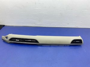 2020-2022 Hyundai Palisade Gray Dashboard Center and Right A/C Heater Air Vent with Trim - Front (Used OEM)